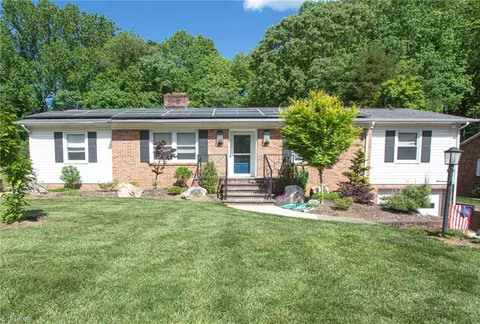 2639 Weymoth Rd, Winston Salem, NC 27103