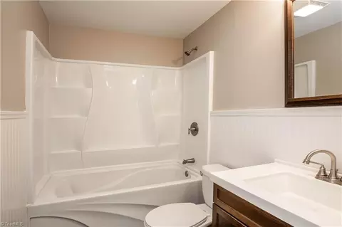 Bath - 3722 Rolling Rd, High Point, NC 27265 photo 1 of 1