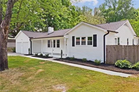 568 Tobaccoville Rd, Rural Hall, NC 27045