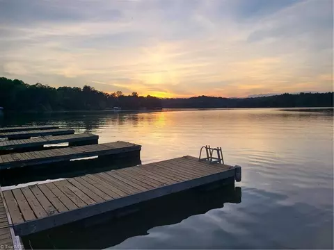 lot15 Williams Farm Rd, Wilkesboro, NC 28697
