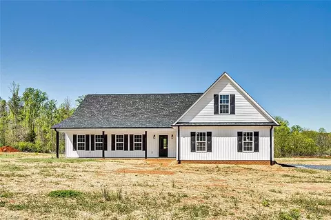 3076 Gallimore Dairy Rd, Denton, NC 27239