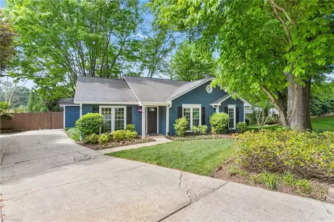 3401 Bent Creek Ct, Greensboro, NC 27410