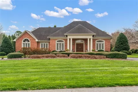 722 Dorado Cir, High Point, NC 27265