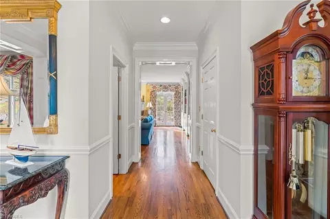 Entry Way - 1235 Devonshire Ave, High Point, NC 27262 photo 2 of 4