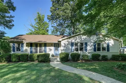 1512 Pepper Hill Rd, Greensboro, NC 27407