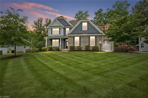 8113 Manakel Dr, Stokesdale, NC 27357