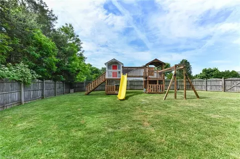 4516 Treebark Ln, High Point, NC 27265 photo 36