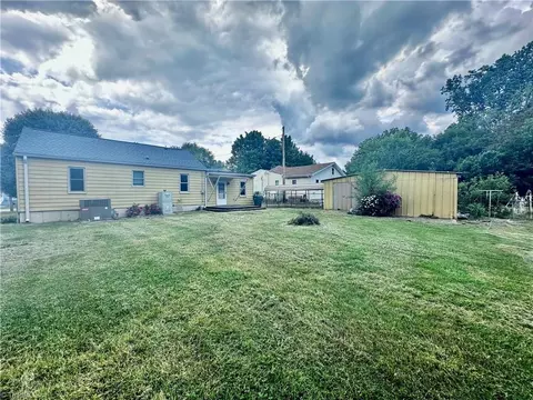 Exterior - 422 Friddle Dr, High Point, NC 27260 photo 5 of 6