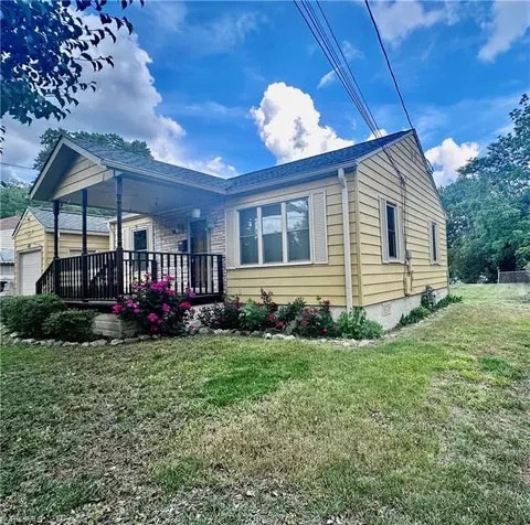 422 Friddle Dr, High Point, NC 27260
