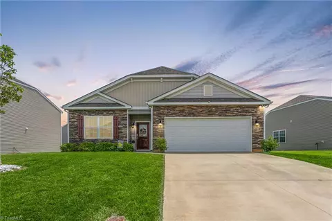 519 Winners Choice Dr, Whitsett, NC 27377