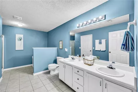 2952 Eagle Pointe Dr, High Point, NC 27265 photo 14