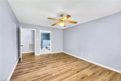 2952 Eagle Pointe Dr, High Point, NC 27265 photo 12