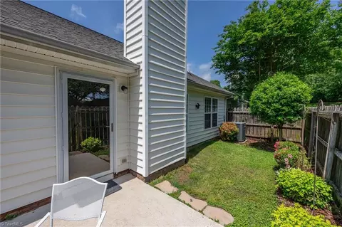 2952 Eagle Pointe Dr, High Point, NC 27265 photo 19