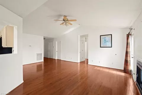Living - 706 Carson Rd, Pilot Mountain, NC 27041 photo 2 of 3