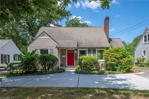496 Knollwood St, Winston Salem, NC 27103