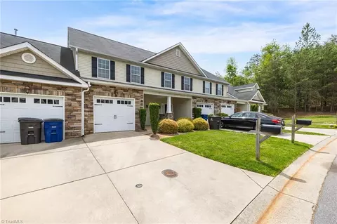 1972 Sentry Pointe Ln, Winston Salem, NC 27127