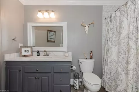 542 Hawks Nest Trl, Purlear, NC 28665 photo 37
