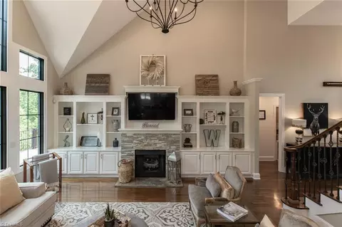 542 Hawks Nest Trl, Purlear, NC 28665 photo 41