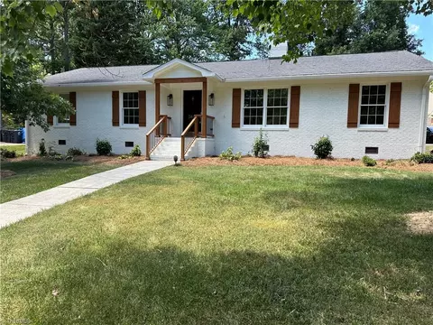 3605 Wynnewood Dr, Greensboro, NC 27408