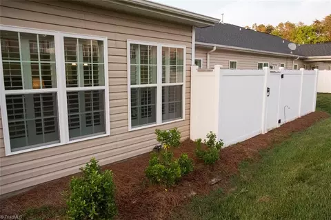 6237 Queens Gate Ct, Clemmons, NC 27012 photo 28
