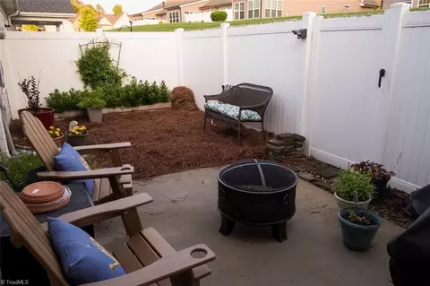 6237 Queens Gate Ct, Clemmons, NC 27012 photo 29