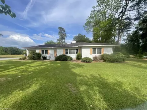 1525 Harrelsonville Rd, Whiteville, NC 28472