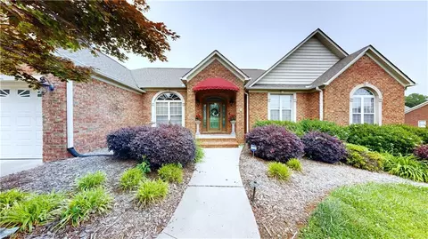Exterior - 7222 Tanner Ct, Trinity, NC 27370 photo 3 of 4