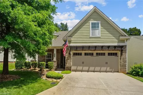 3735 Littlebrook Dr, Clemmons, NC 27012