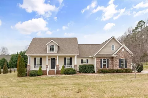 6978 Simmons Rd, Rural Hall, NC 27045