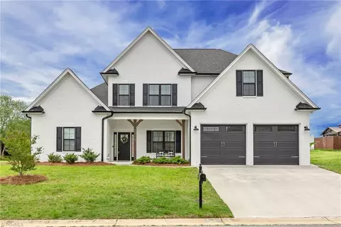 5216 Robust Ct, Lewisville, NC 27023