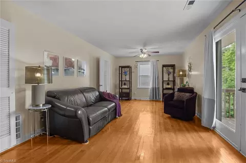 3518 Johnson St, High Point, NC 27265 photo 6