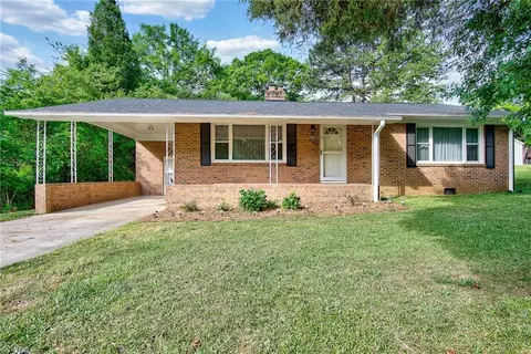 408 Geroid St E, Salisbury, NC 28144 photo 2