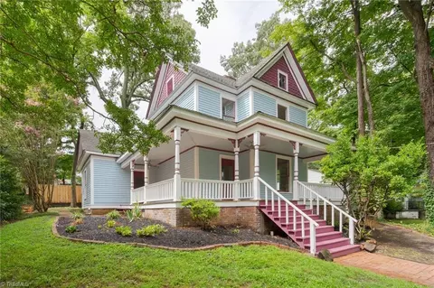 705 Morehead Ave, Greensboro, NC 27401