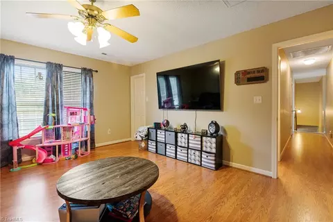 6 Eagle Dr, Thomasville, NC 27360 photo 32