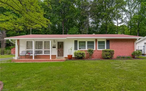 1262 Cloister Dr, Winston Salem, NC 27127