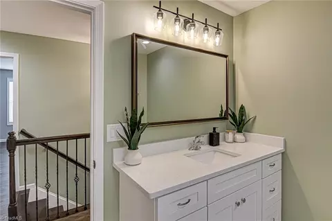 802 Carrick St, High Point, NC 27262 photo 20