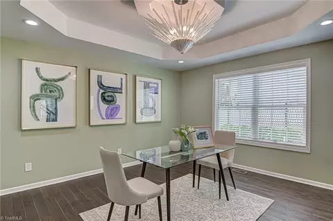 802 Carrick St, High Point, NC 27262 photo 6