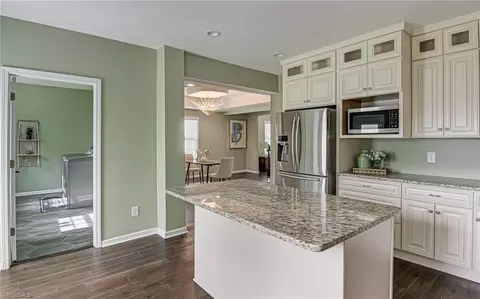 802 Carrick St, High Point, NC 27262 photo 9