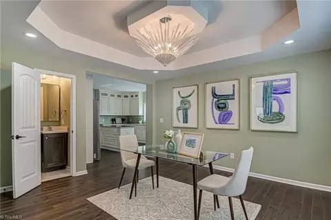 802 Carrick St, High Point, NC 27262 photo 5