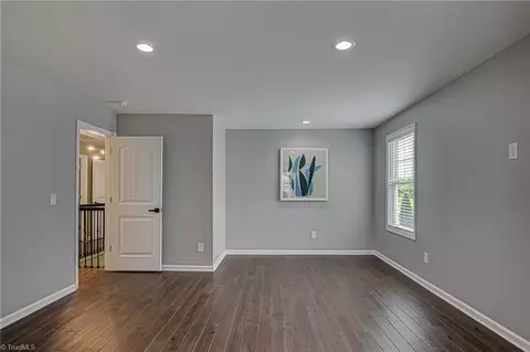 802 Carrick St, High Point, NC 27262 photo 24