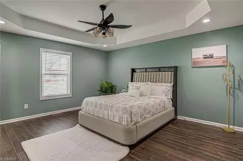802 Carrick St, High Point, NC 27262 photo 12
