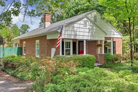 5707 Ruth Ct, Winston Salem, NC 27105