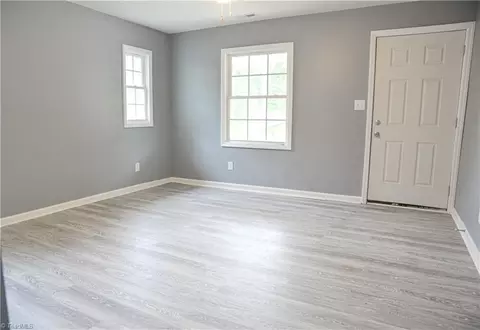Living - 802 Worth St, High Point, NC 27261 photo 1 of 2