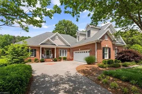 146 Sycamore Ridge Dr, Bermuda Run, NC 27006