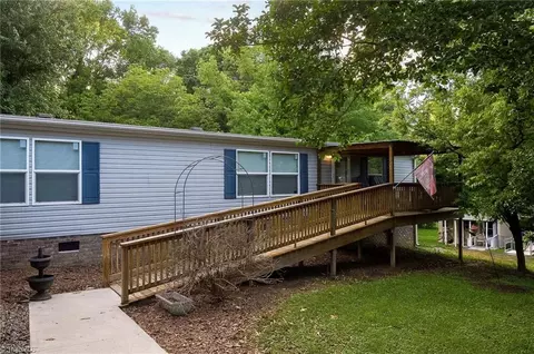 4257 Fairwood Dr, Trinity, NC 27370
