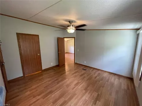 274 Maplebrook Dr, Elkin, NC 28621 photo 27