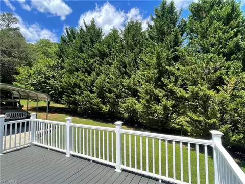 274 Maplebrook Dr, Elkin, NC 28621 photo 10