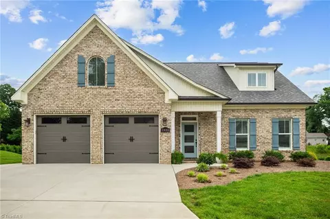 2625 Kousa Dr, Winston Salem, NC 27106