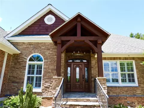 129 Wkte Dr, King, NC 27021 photo 2