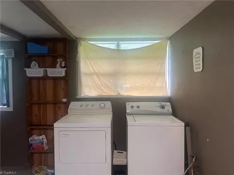 262 Summit Dr, Mount Airy, NC 27030 photo 16